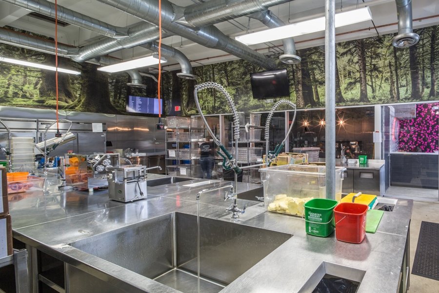 Jugofresh Headquarters Expansion, by Shulman & Associates