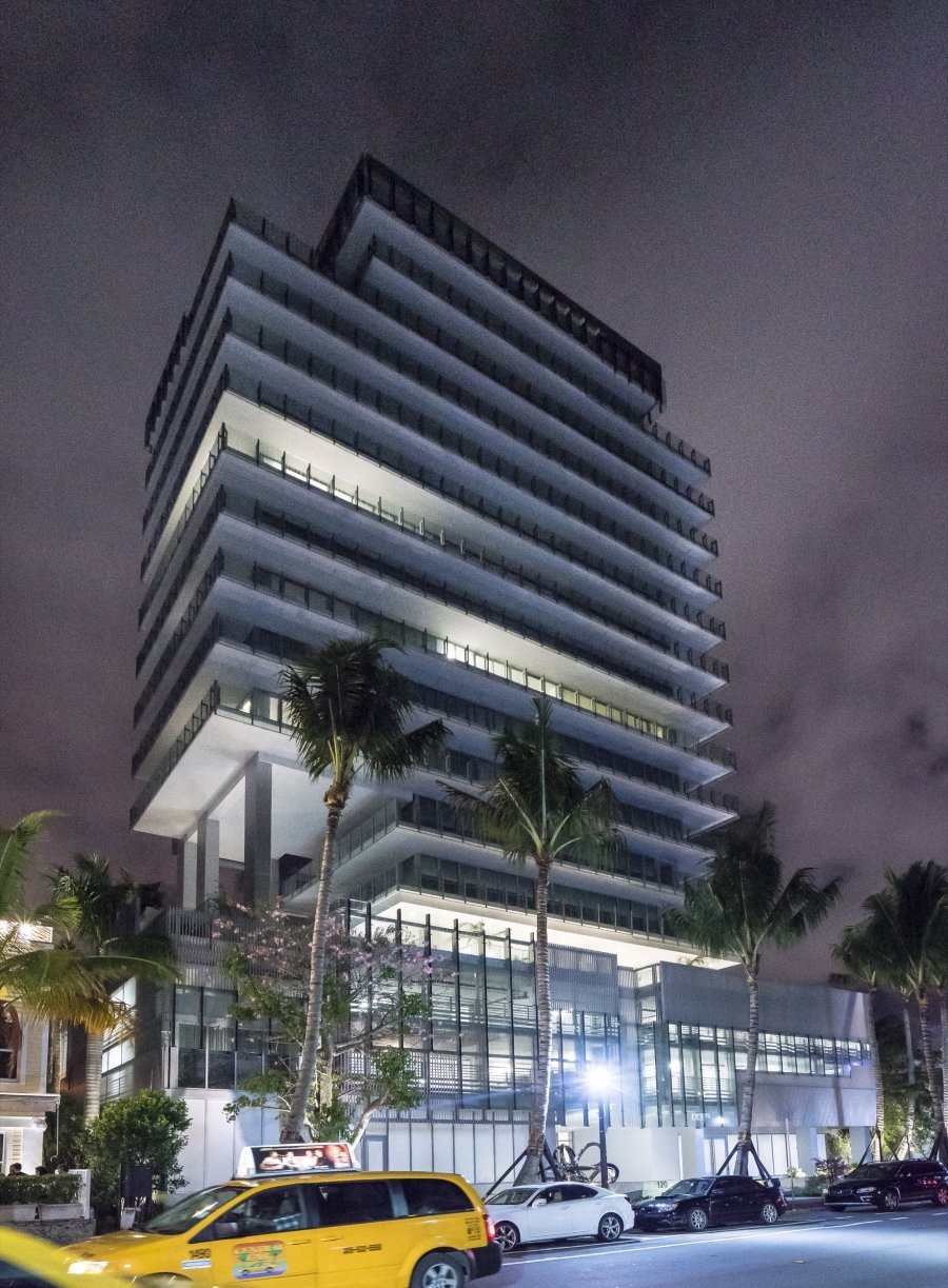 Photo by Michael Stavaridis/ courtesy Rene Gonzalez Architect
