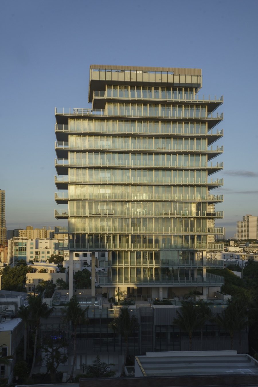 Photo by Michael Stavaridis/ courtesy Rene Gonzalez Architect